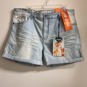 VIP JEANS Denim Shorts Women’s 22 Plus Stretch 5 Pocket Design Cuffed Hem NWT